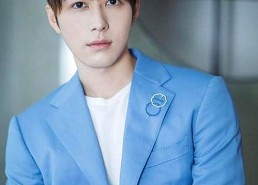 娱乐圈秘闻揭秘：明星背后的真相与谣言纠缠