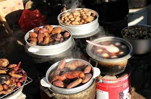 娱乐圈秘闻回顾：从情侣吵架到幕后揭秘的层层真相